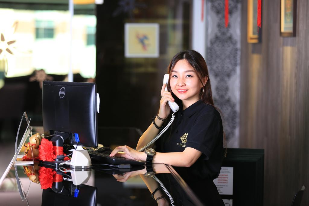 Apple Hotel Penang George Town Exterior foto
